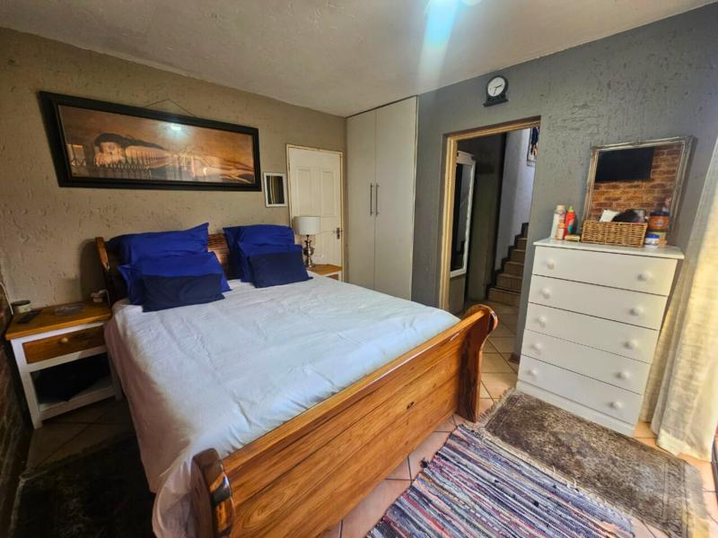 3 Bedroom Property for Sale in Glen Marais Gauteng
