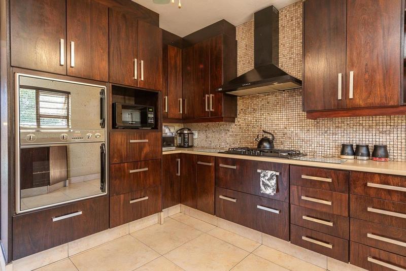 4 Bedroom Property for Sale in Brackenhurst Gauteng