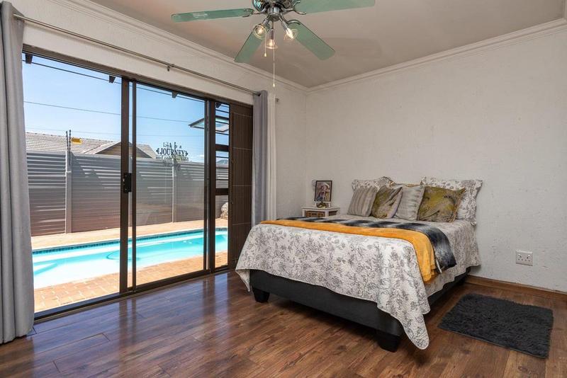 4 Bedroom Property for Sale in Brackenhurst Gauteng