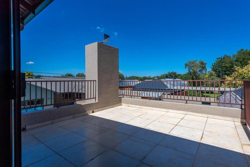 4 Bedroom Property for Sale in Brackenhurst Gauteng