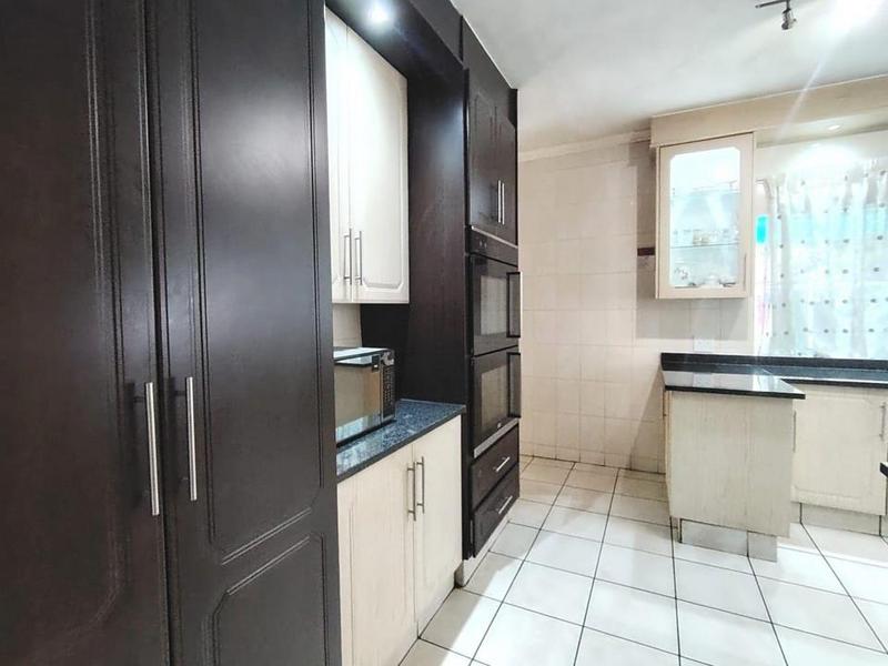 4 Bedroom Property for Sale in Randhart Gauteng