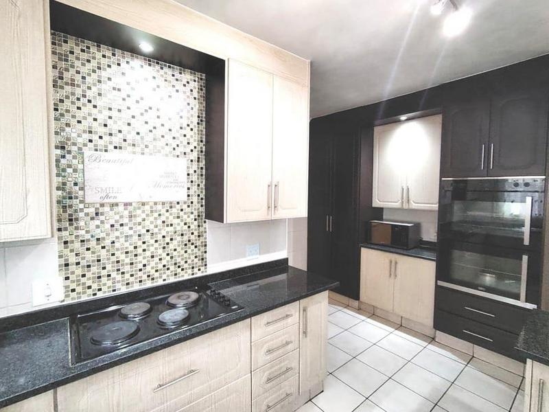 4 Bedroom Property for Sale in Randhart Gauteng