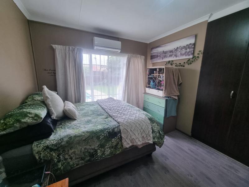 3 Bedroom Property for Sale in Verwoerdpark Gauteng