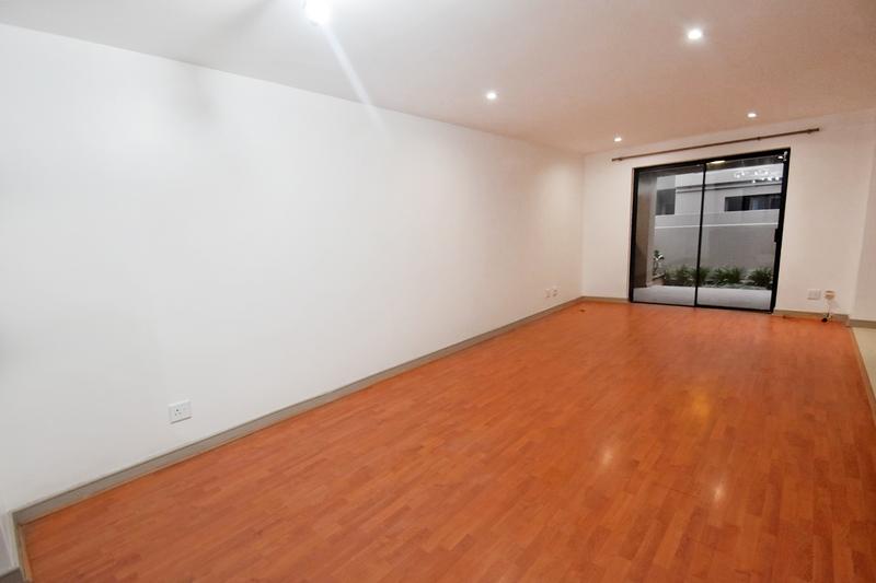 To Let 2 Bedroom Property for Rent in Melrose North Gauteng