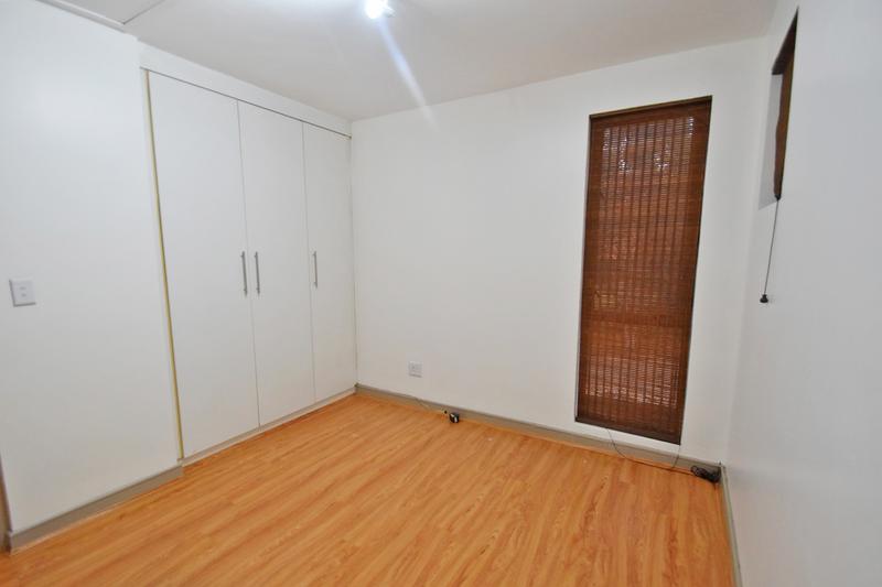 To Let 2 Bedroom Property for Rent in Melrose North Gauteng