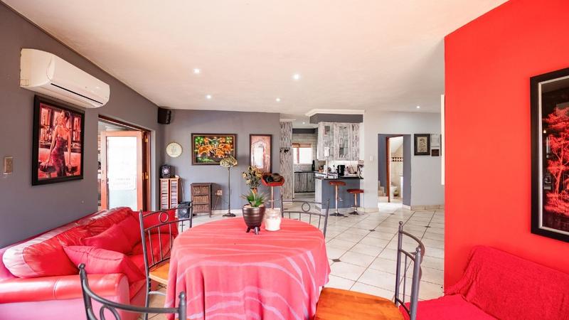 4 Bedroom Property for Sale in Zambezi Country Estate Gauteng