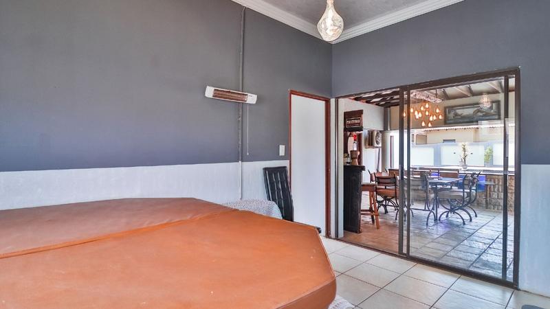 4 Bedroom Property for Sale in Zambezi Country Estate Gauteng