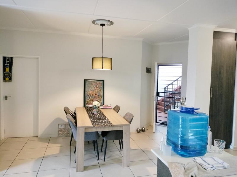 To Let 2 Bedroom Property for Rent in Greenstone Hill Gauteng