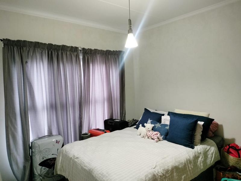 To Let 2 Bedroom Property for Rent in Greenstone Hill Gauteng