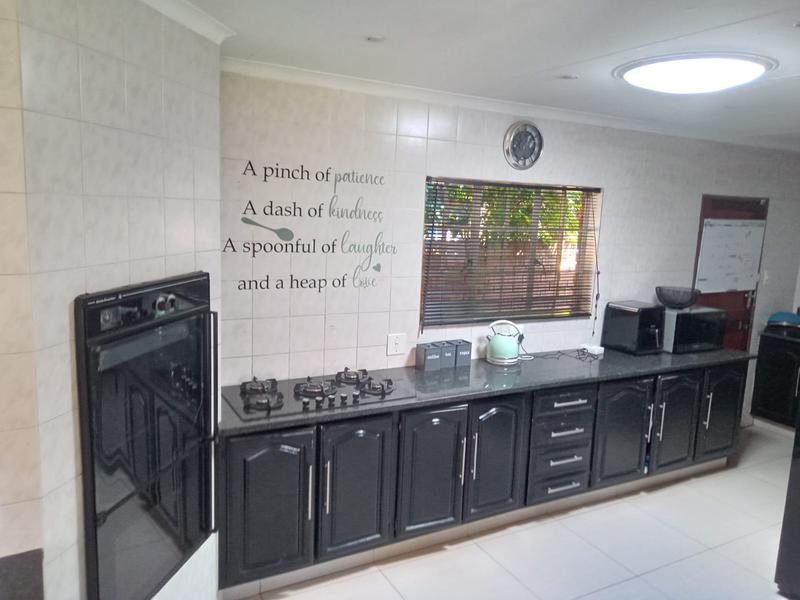 4 Bedroom Property for Sale in Wierda Park Gauteng