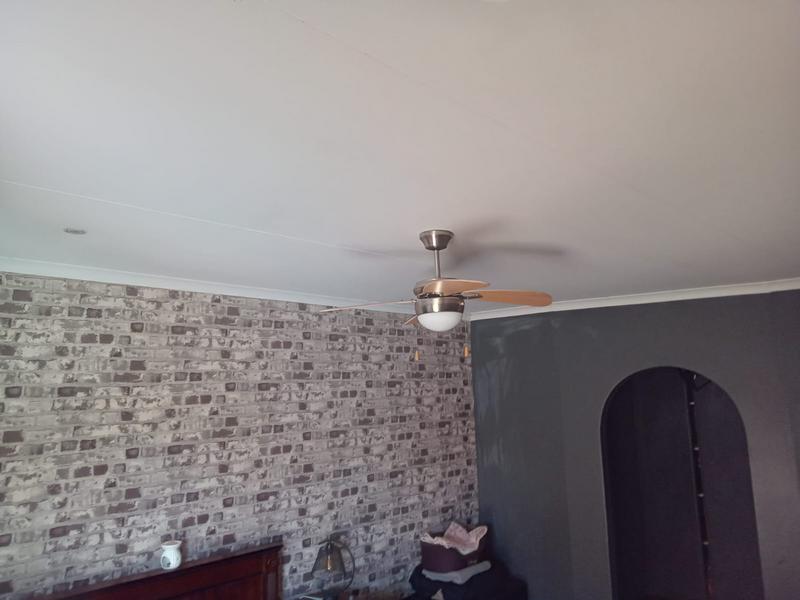4 Bedroom Property for Sale in Wierda Park Gauteng