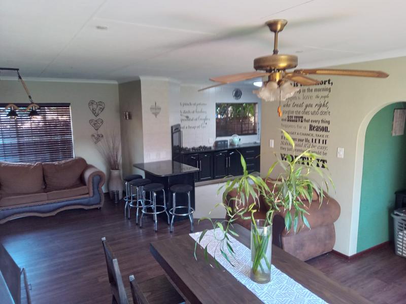 4 Bedroom Property for Sale in Wierda Park Gauteng