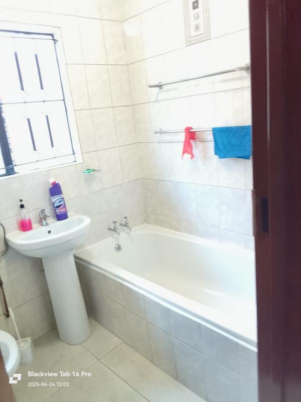 3 Bedroom Property for Sale in Kaalfontein Gauteng