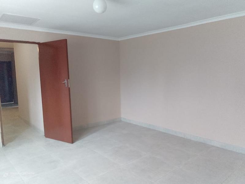 3 Bedroom Property for Sale in Kaalfontein Gauteng