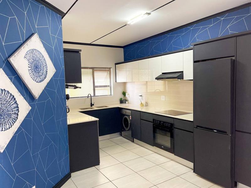 To Let 3 Bedroom Property for Rent in Waterfall Gauteng