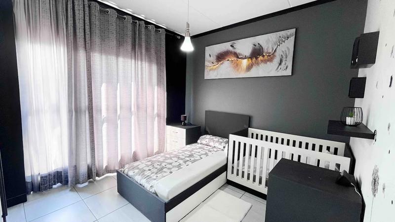 To Let 3 Bedroom Property for Rent in Waterfall Gauteng