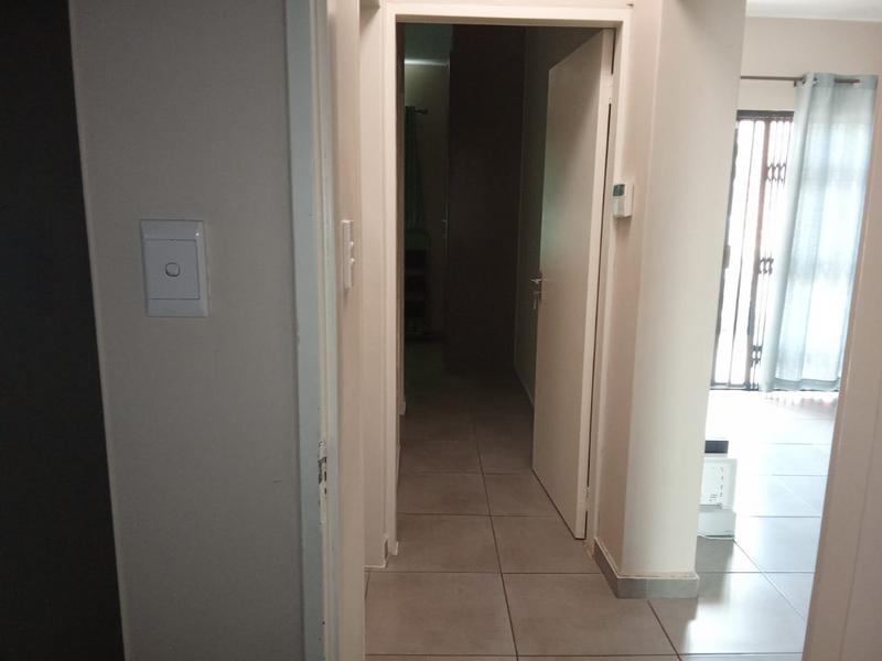 2 Bedroom Property for Sale in Vorna Valley Gauteng