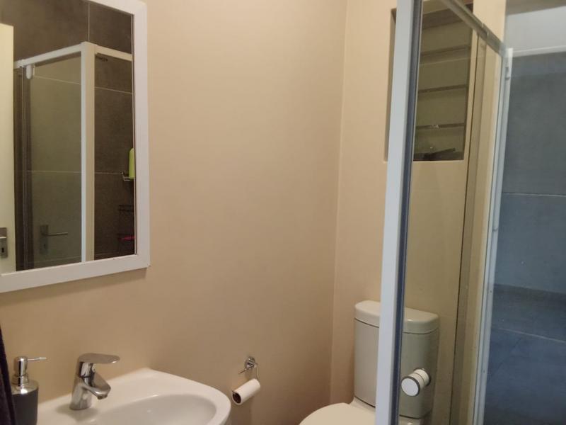 2 Bedroom Property for Sale in Vorna Valley Gauteng