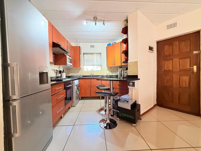 To Let 2 Bedroom Property for Rent in Morningside Gauteng