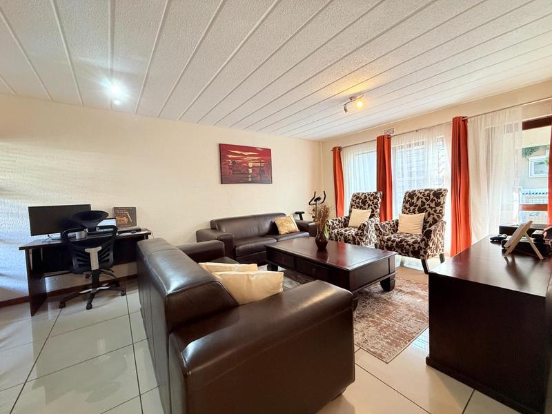 To Let 2 Bedroom Property for Rent in Morningside Gauteng
