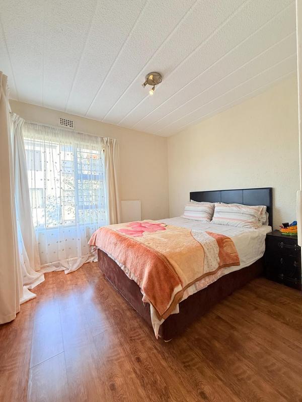 To Let 2 Bedroom Property for Rent in Morningside Gauteng