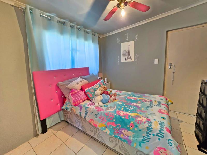 To Let 2 Bedroom Property for Rent in Edenvale Gauteng