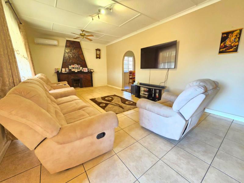 To Let 3 Bedroom Property for Rent in Edenvale Gauteng