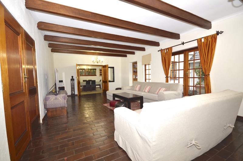 To Let 4 Bedroom Property for Rent in Morningside Gauteng