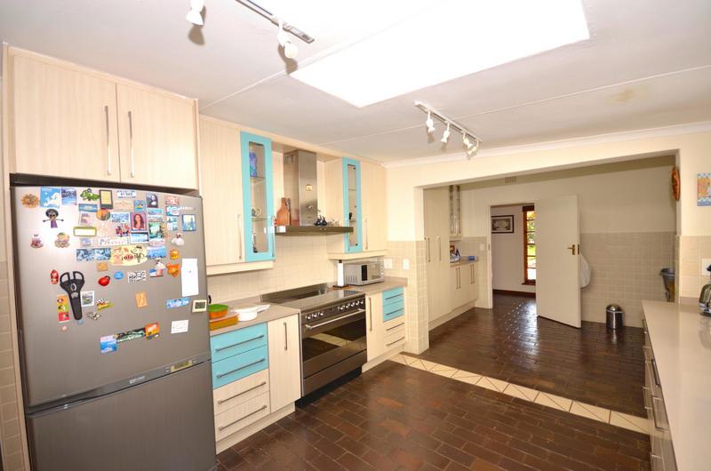 To Let 4 Bedroom Property for Rent in Morningside Gauteng