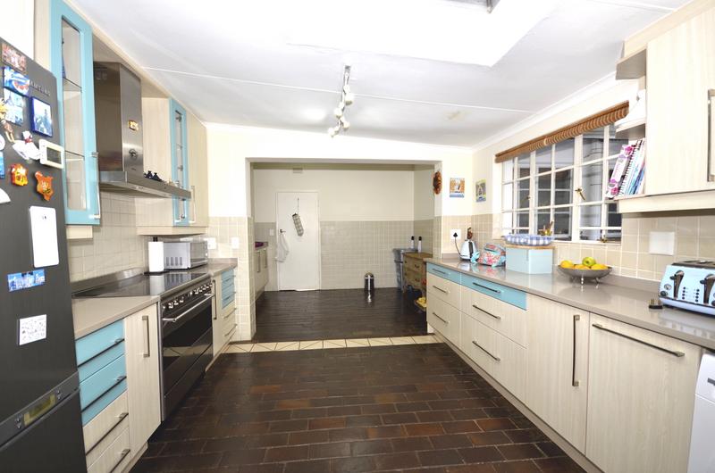 To Let 4 Bedroom Property for Rent in Morningside Gauteng