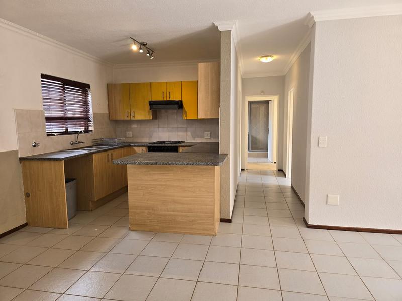 5 Bedroom Property for Sale in Lenasia South Gauteng
