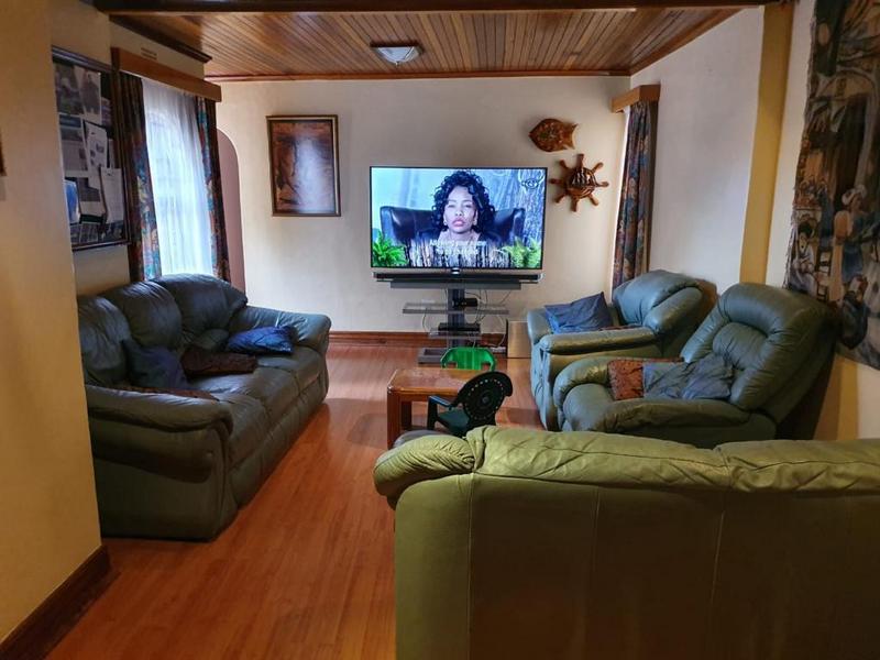 5 Bedroom Property for Sale in Lenasia South Gauteng