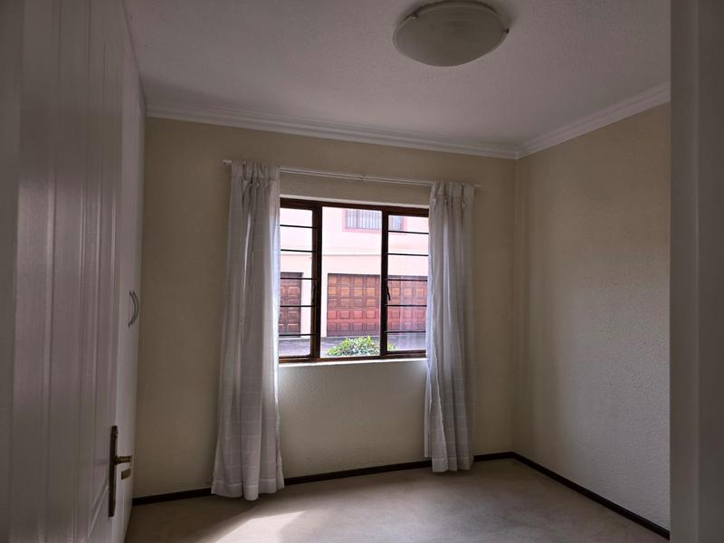 5 Bedroom Property for Sale in Lenasia South Gauteng
