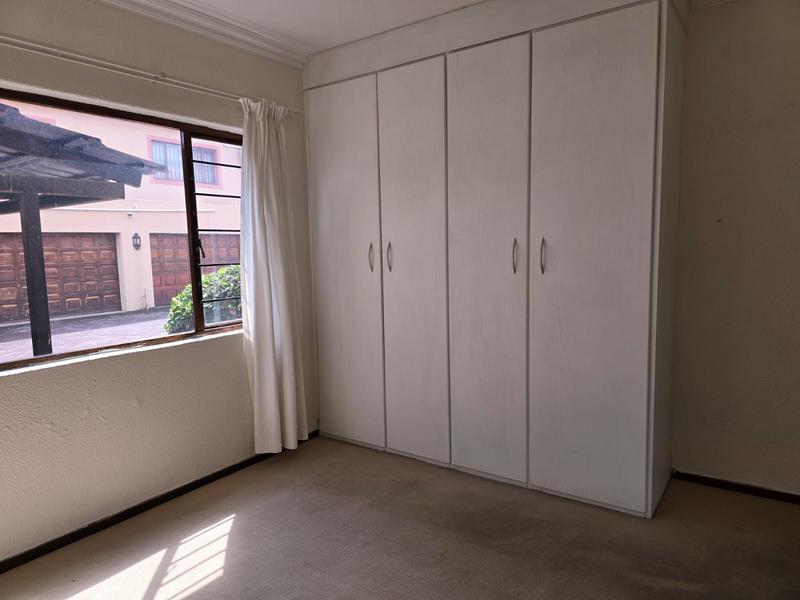 5 Bedroom Property for Sale in Lenasia South Gauteng