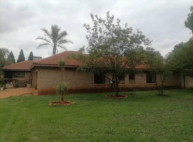 4 Bedroom Property for Sale in Randfontein Gauteng