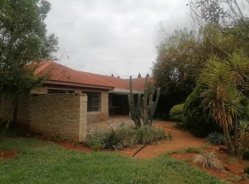 4 Bedroom Property for Sale in Randfontein Gauteng