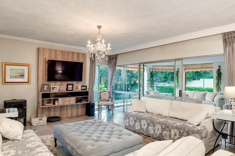 4 Bedroom Property for Sale in Fourways Gardens Gauteng