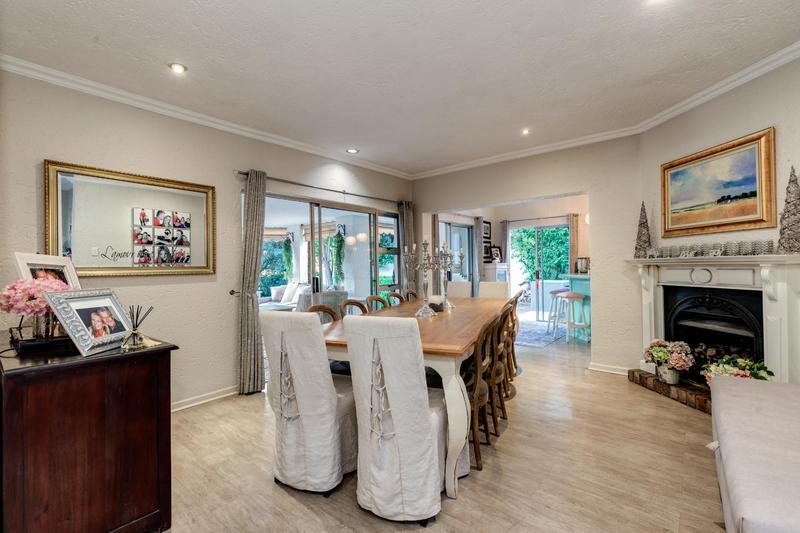 4 Bedroom Property for Sale in Fourways Gardens Gauteng
