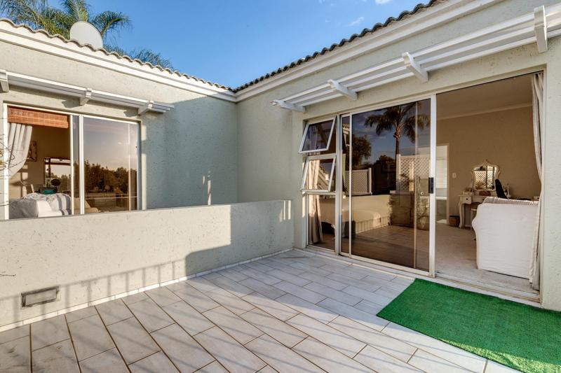 4 Bedroom Property for Sale in Fourways Gardens Gauteng