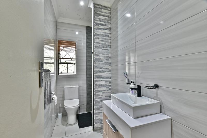4 Bedroom Property for Sale in Ridgeway Gauteng