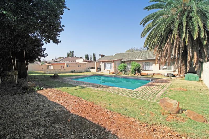 3 Bedroom Property for Sale in Albemarle Gauteng