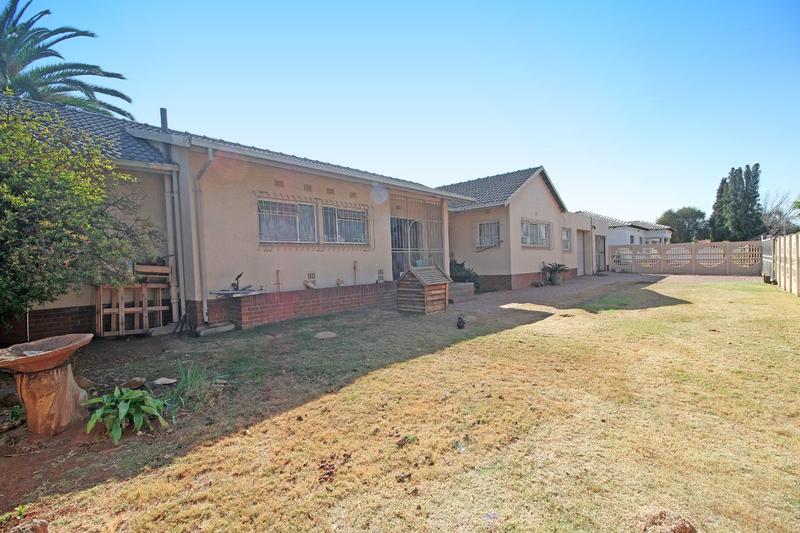 3 Bedroom Property for Sale in Albemarle Gauteng