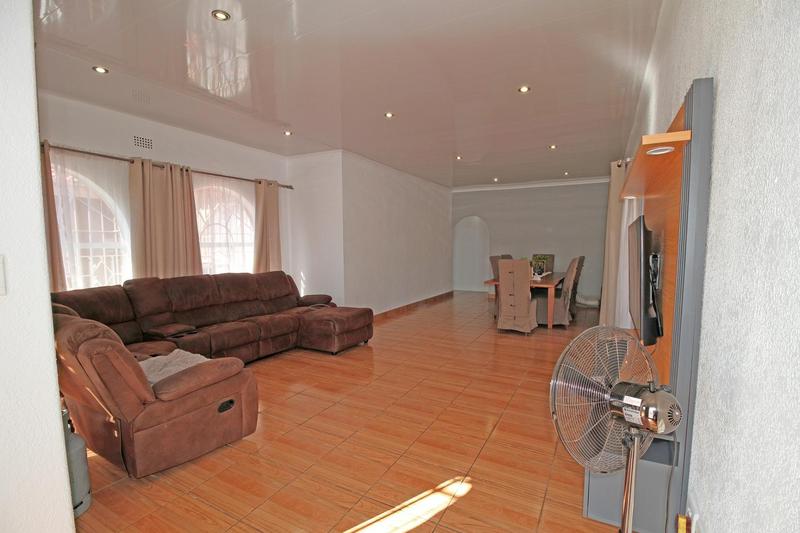 3 Bedroom Property for Sale in Raceview Gauteng