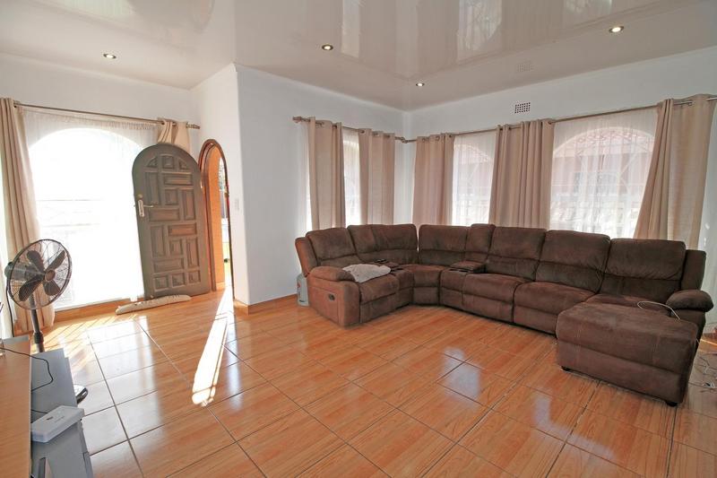 3 Bedroom Property for Sale in Raceview Gauteng