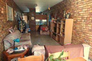 2 Bedroom Property for Sale in Pretoria North Gauteng