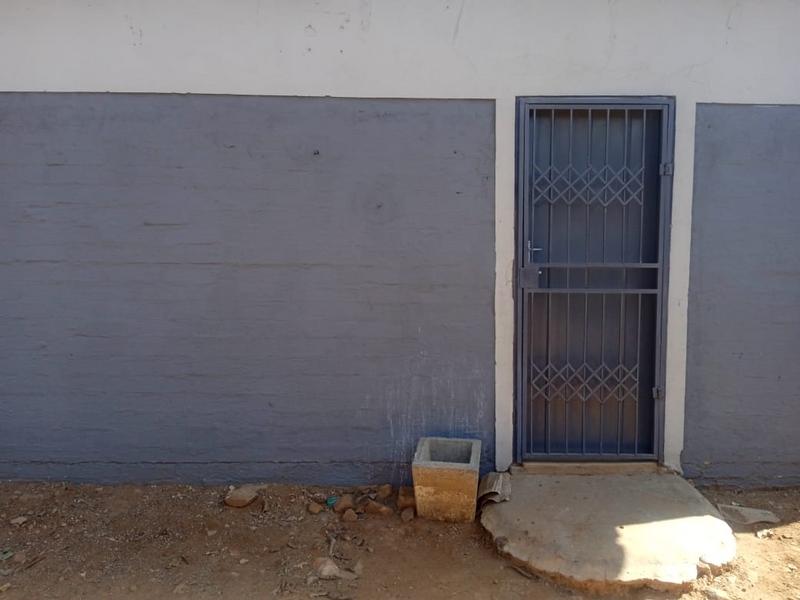 2 Bedroom Property for Sale in Mamelodi Gauteng