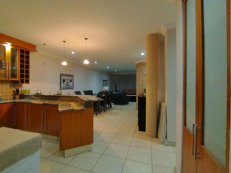 To Let 2 Bedroom Property for Rent in Bedfordview Gauteng
