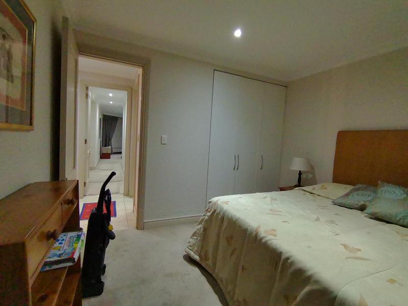 To Let 2 Bedroom Property for Rent in Bedfordview Gauteng