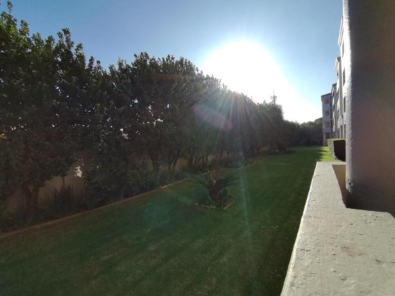 To Let 2 Bedroom Property for Rent in Bedfordview Gauteng