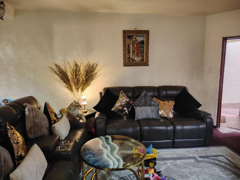 3 Bedroom Property for Sale in Bedfordview Gauteng